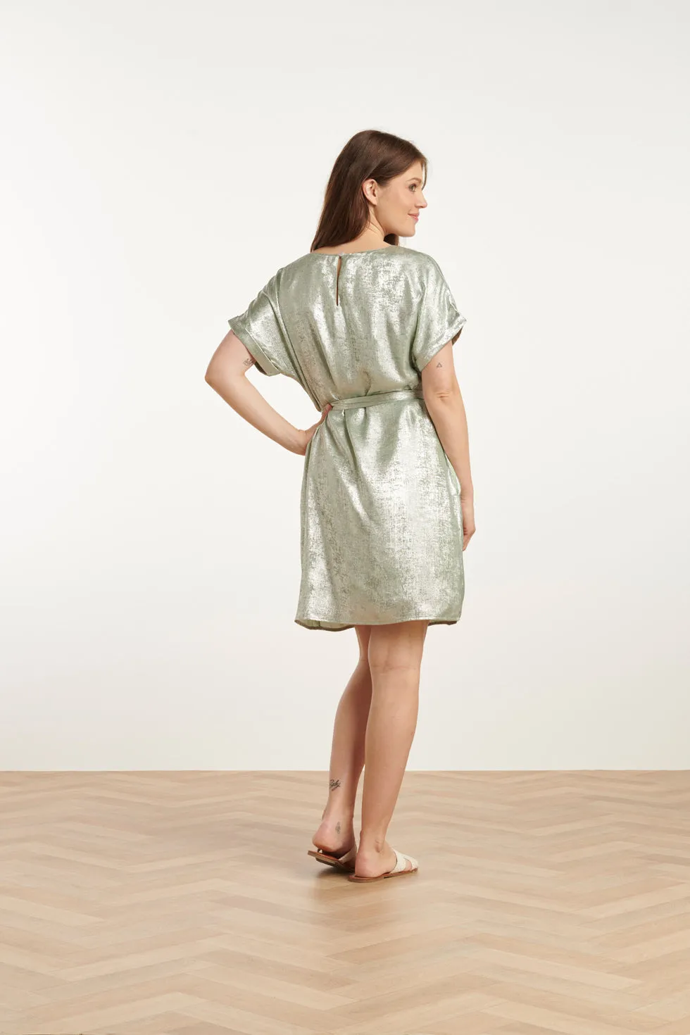 25111 Licht Metallic Zomerjurk | Soft Green