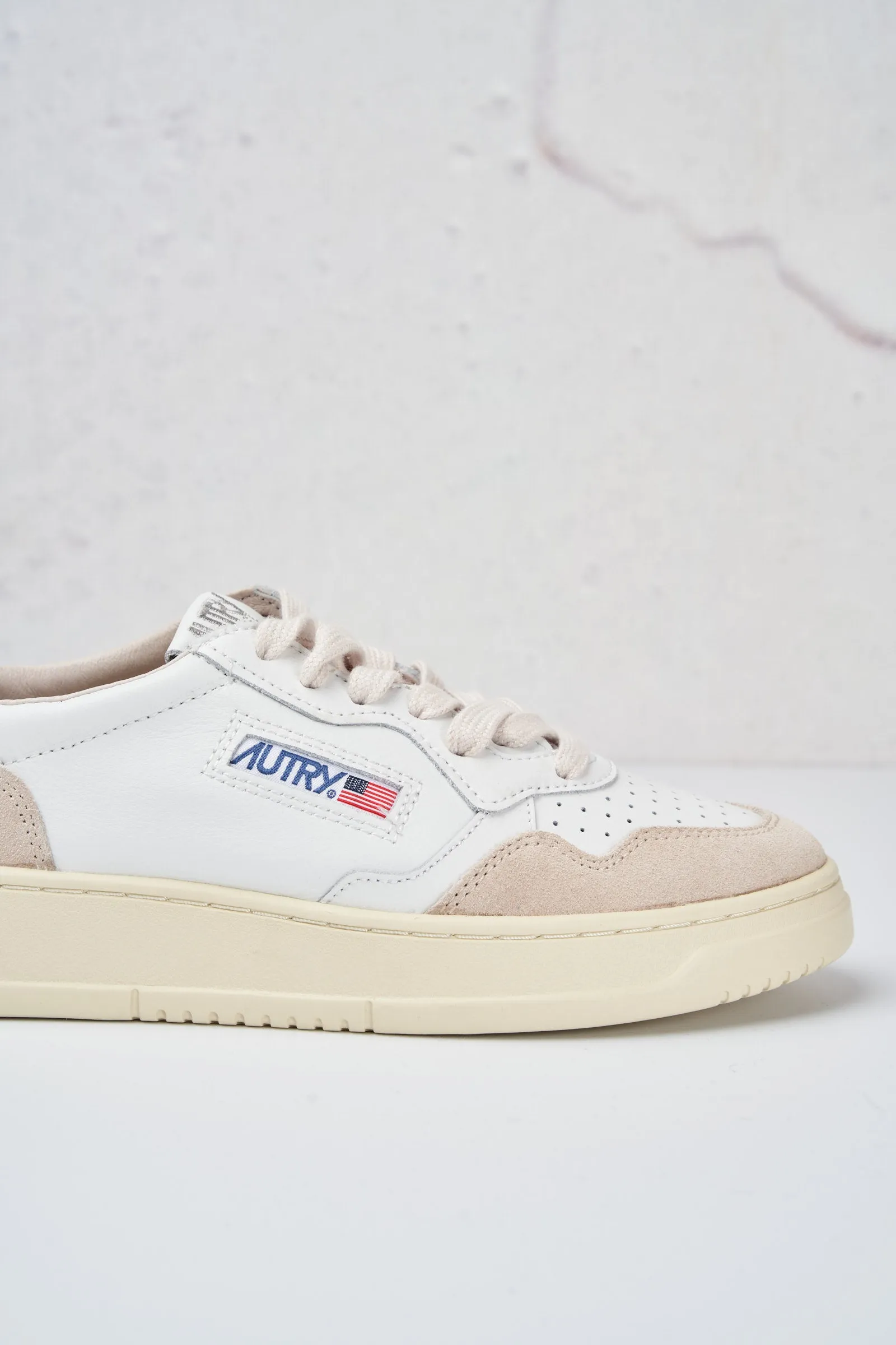 Autry Sneakers Medalist Low 3003