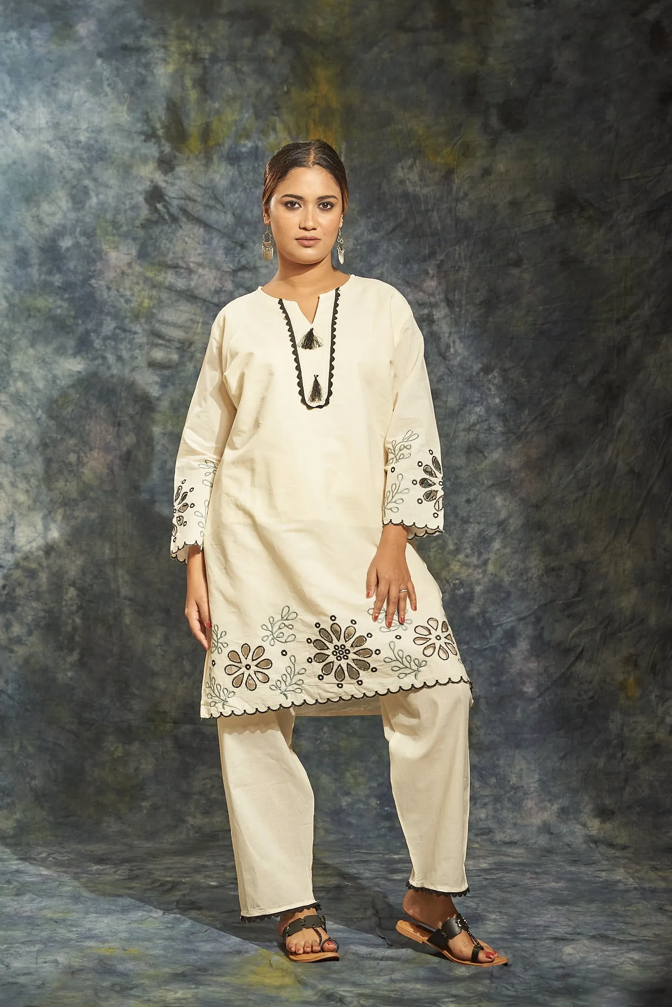 Embroidered Off-White Cotton Kurta Set