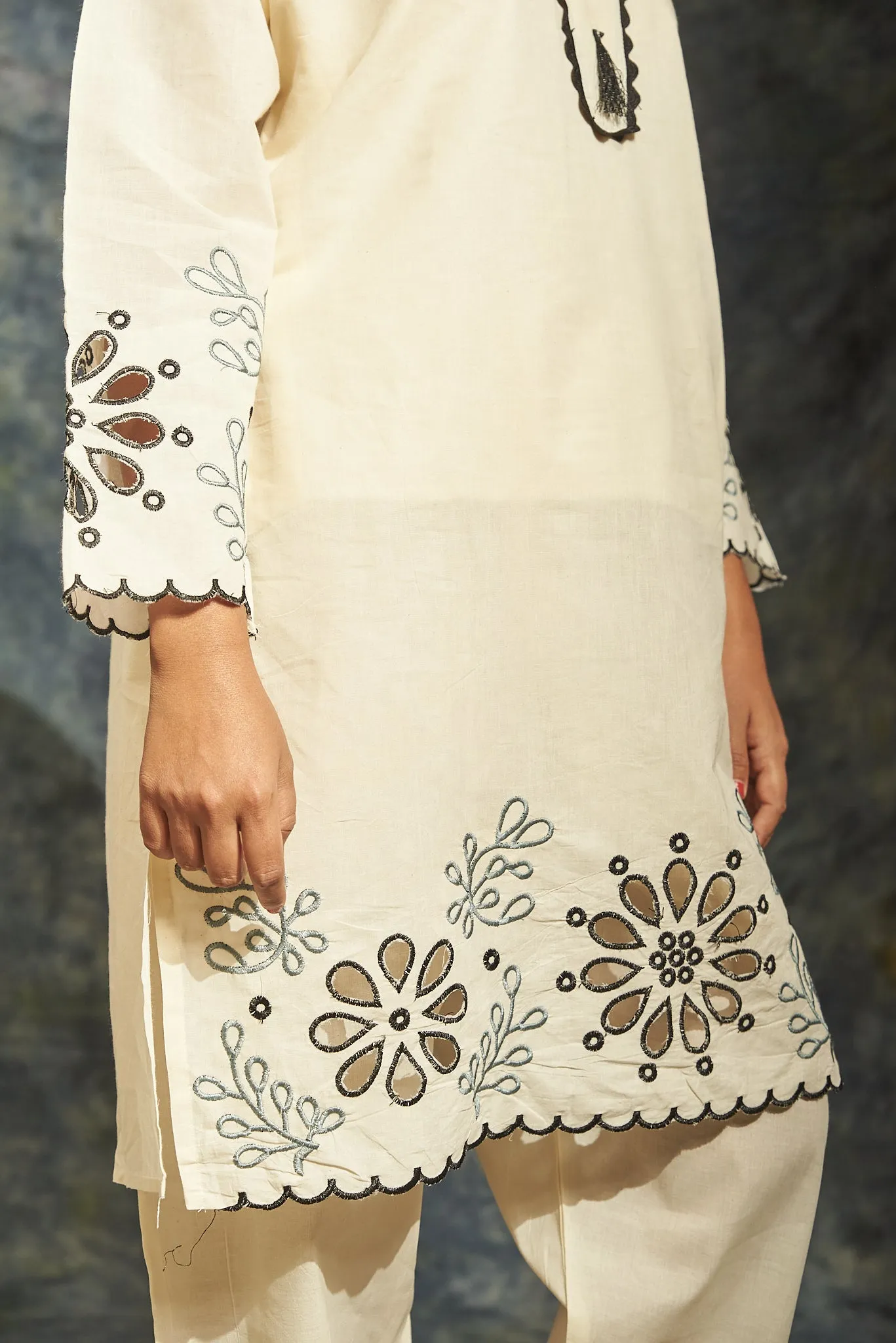 Embroidered Off-White Cotton Kurta Set