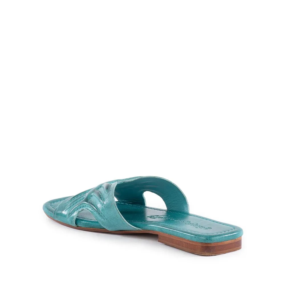 Madhu Sandal