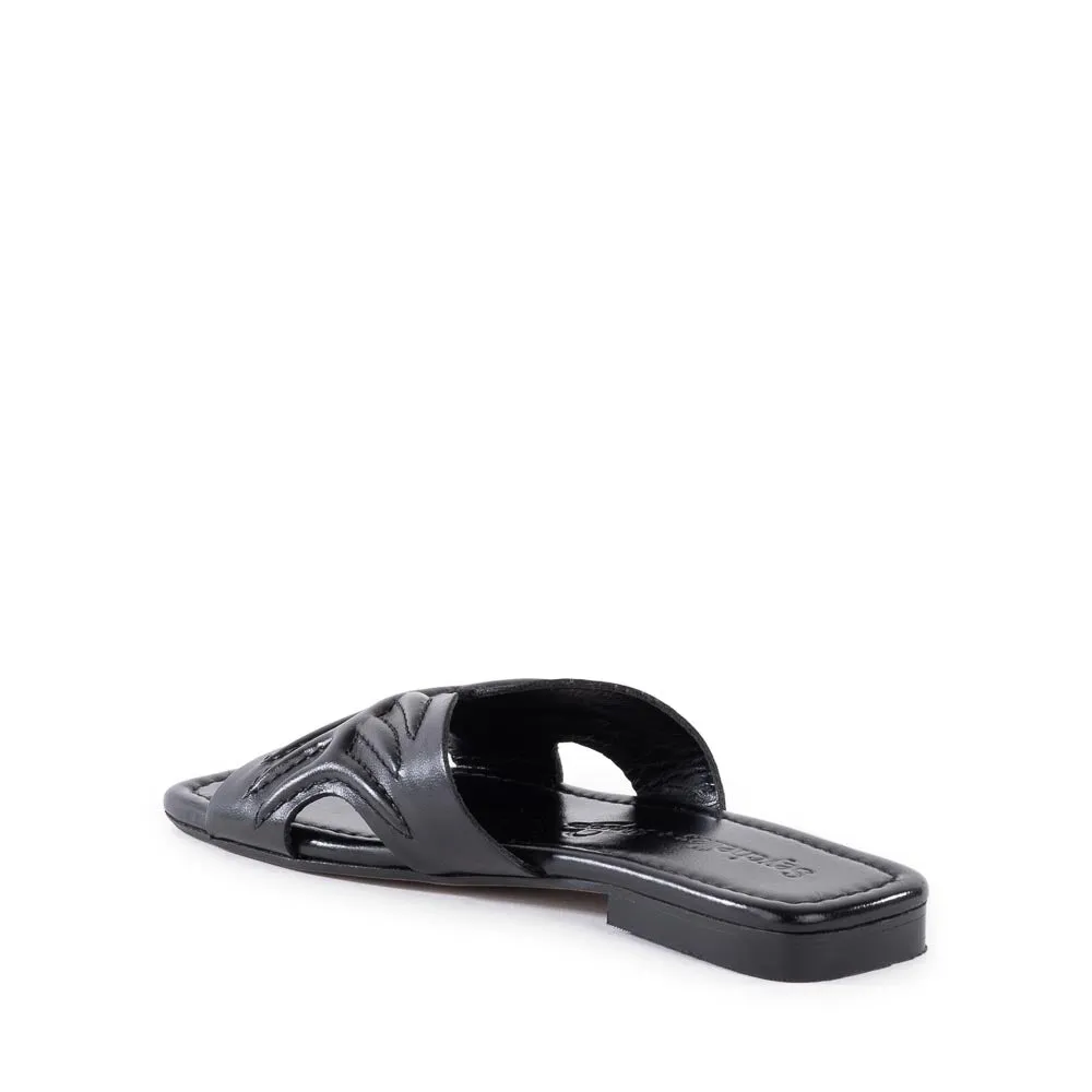Madhu Sandal