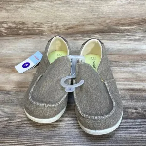 NEW Cat & Jack Bergen Slip-On Sneakers sz 6Y