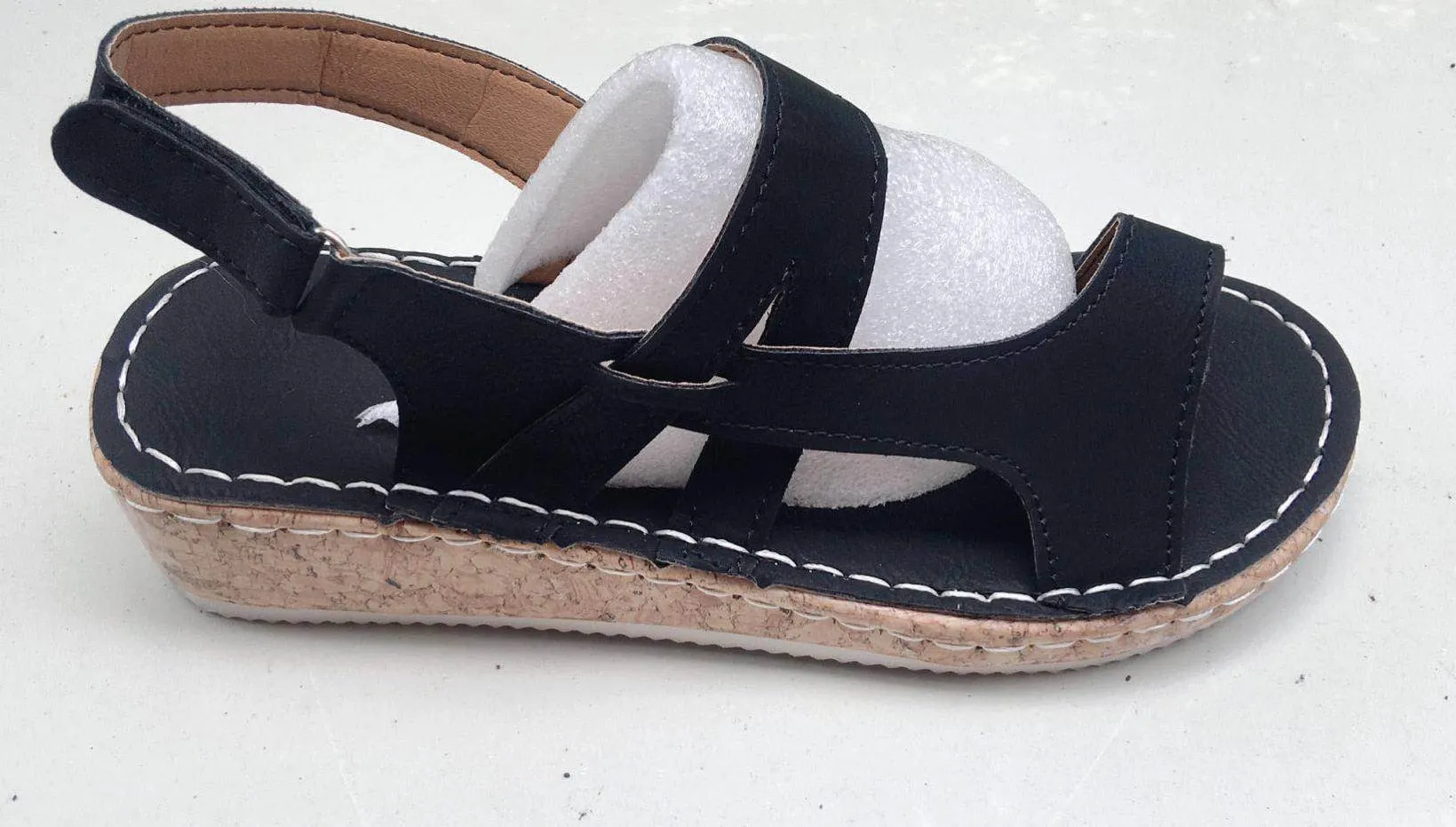 Summer 2020 College Style Low Heel Sandals