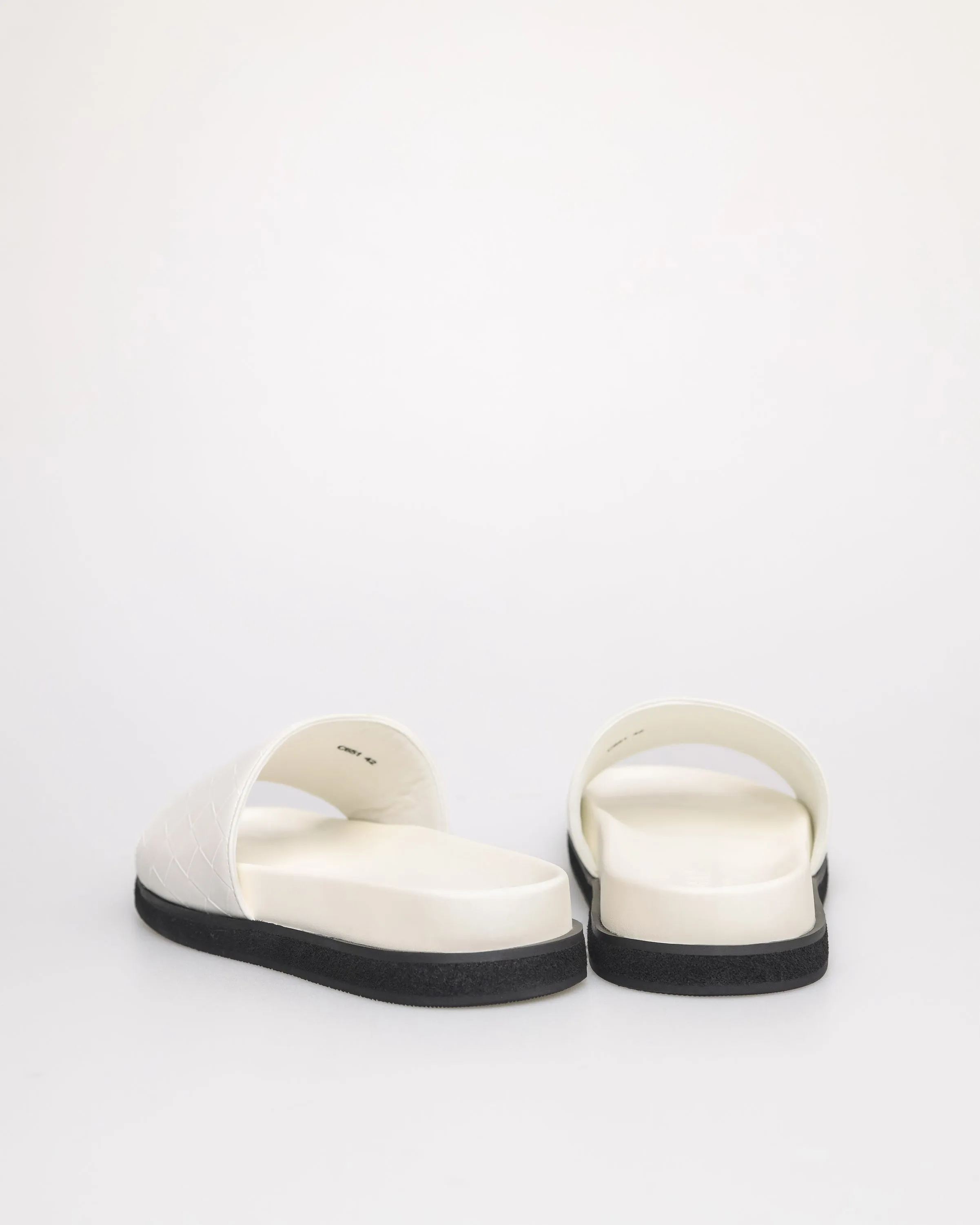 Tomaz C651 Men's Quilted Slide Sandal