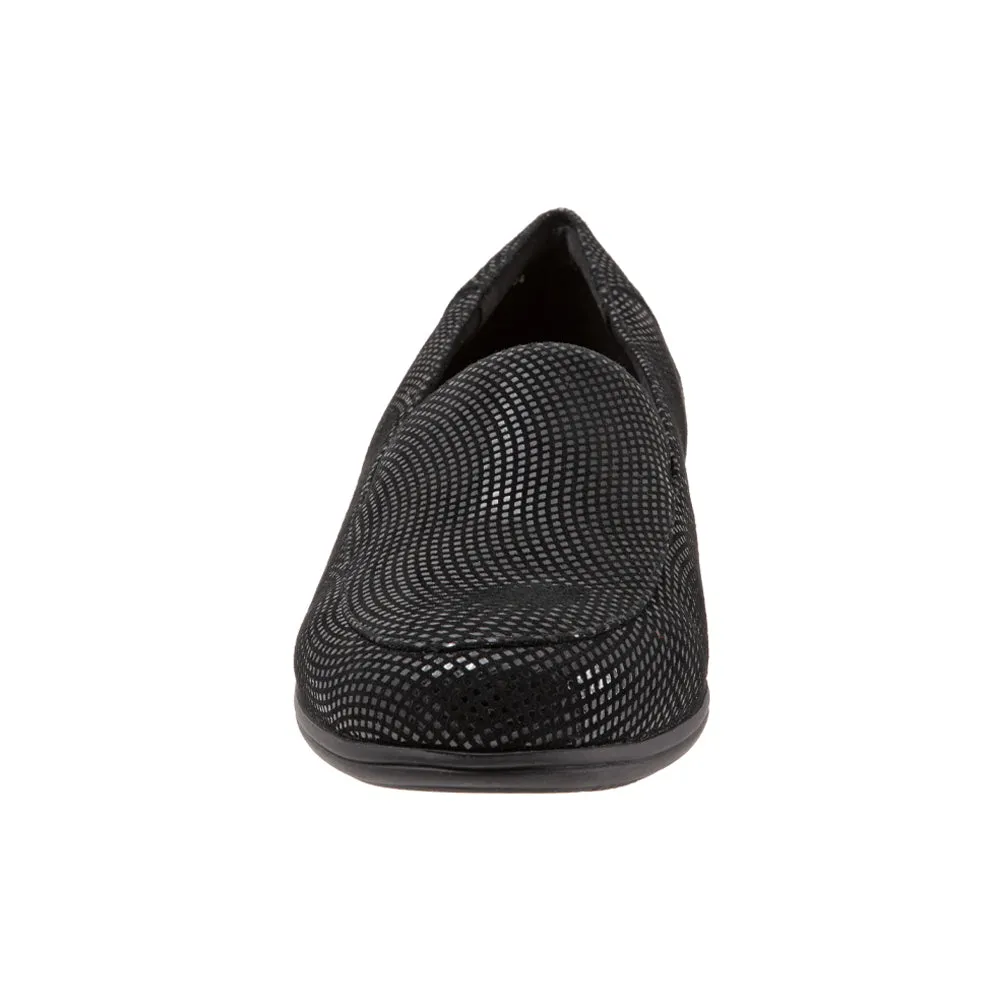 Trotters Deanna Slip-On Black Mini Dots (Women's)
